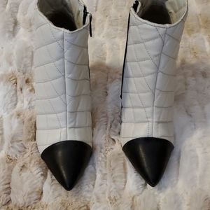 Ankle length boots